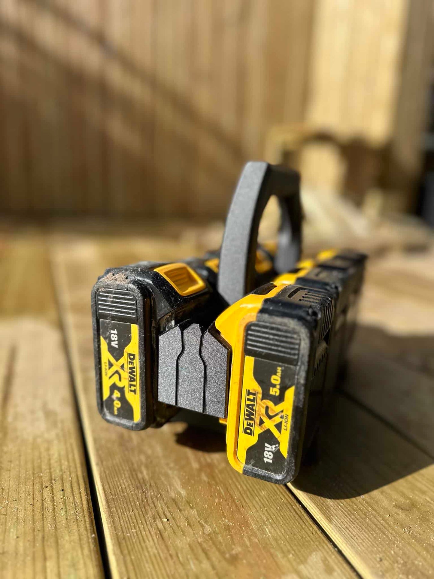 Holder for 8 Dewalt batteries