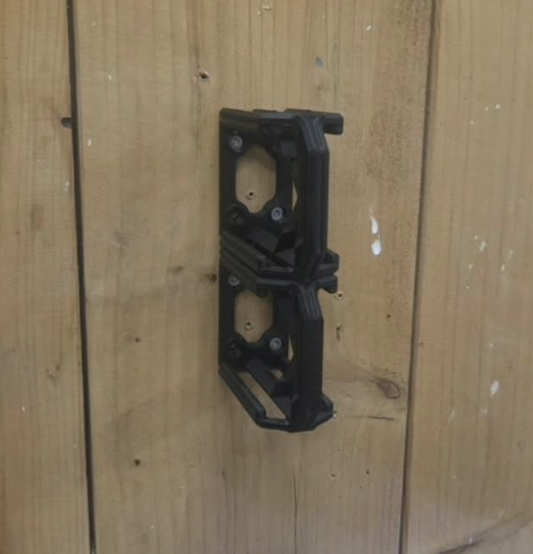 Dobbelt Makita batteriholder til vægmontering