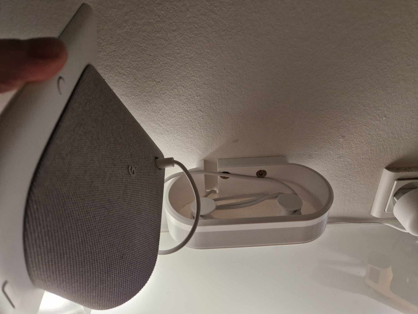 Google Nest Hub holder