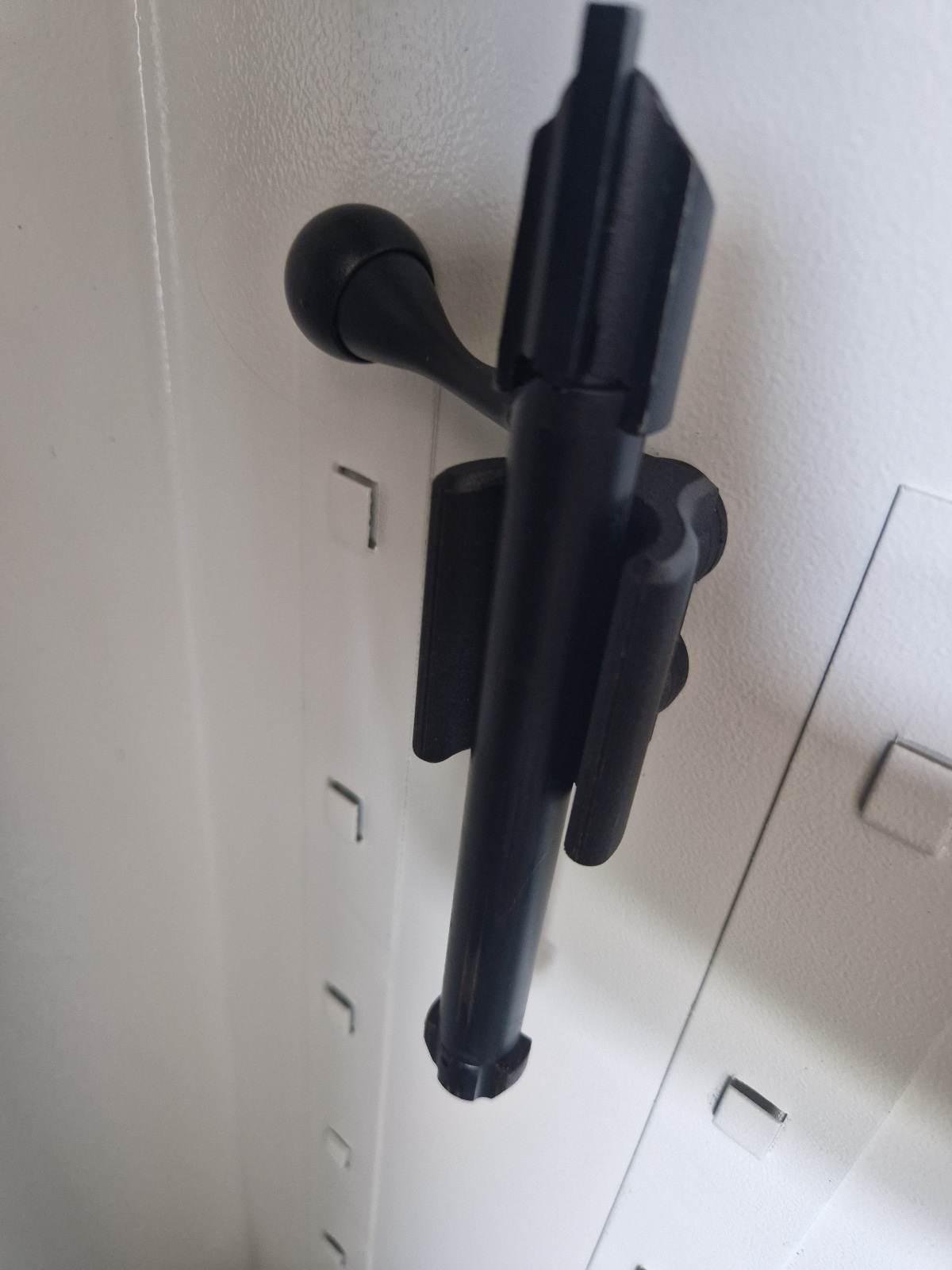 Halterung für Standfuß und Gebläsefuß