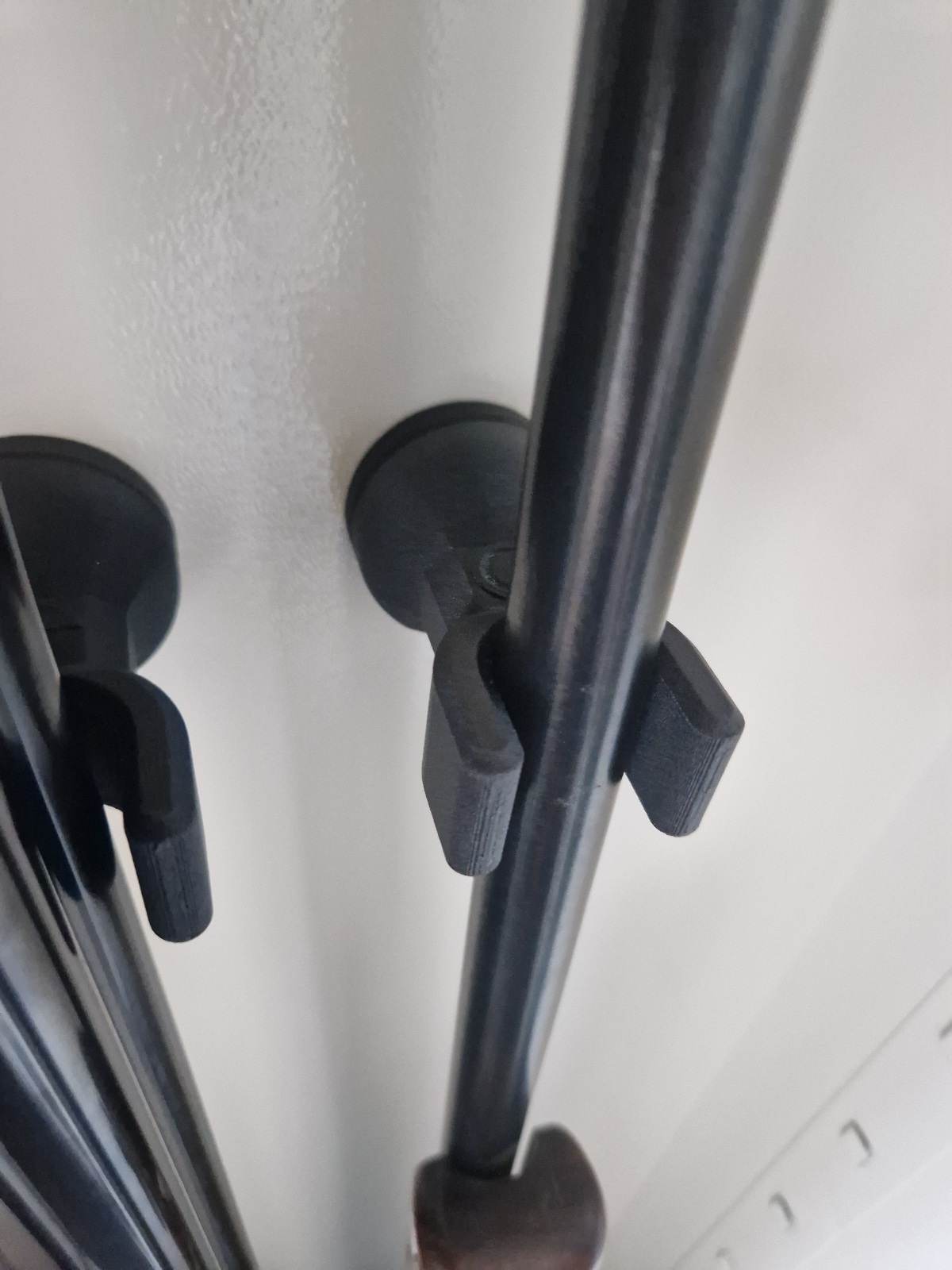 Simple holder for hunting rifles