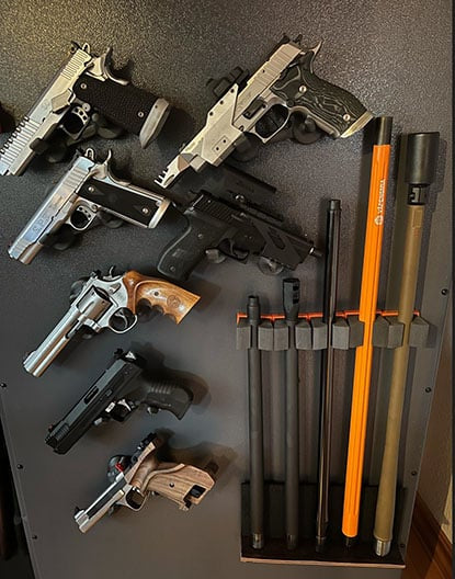 Magnet holder til pistol