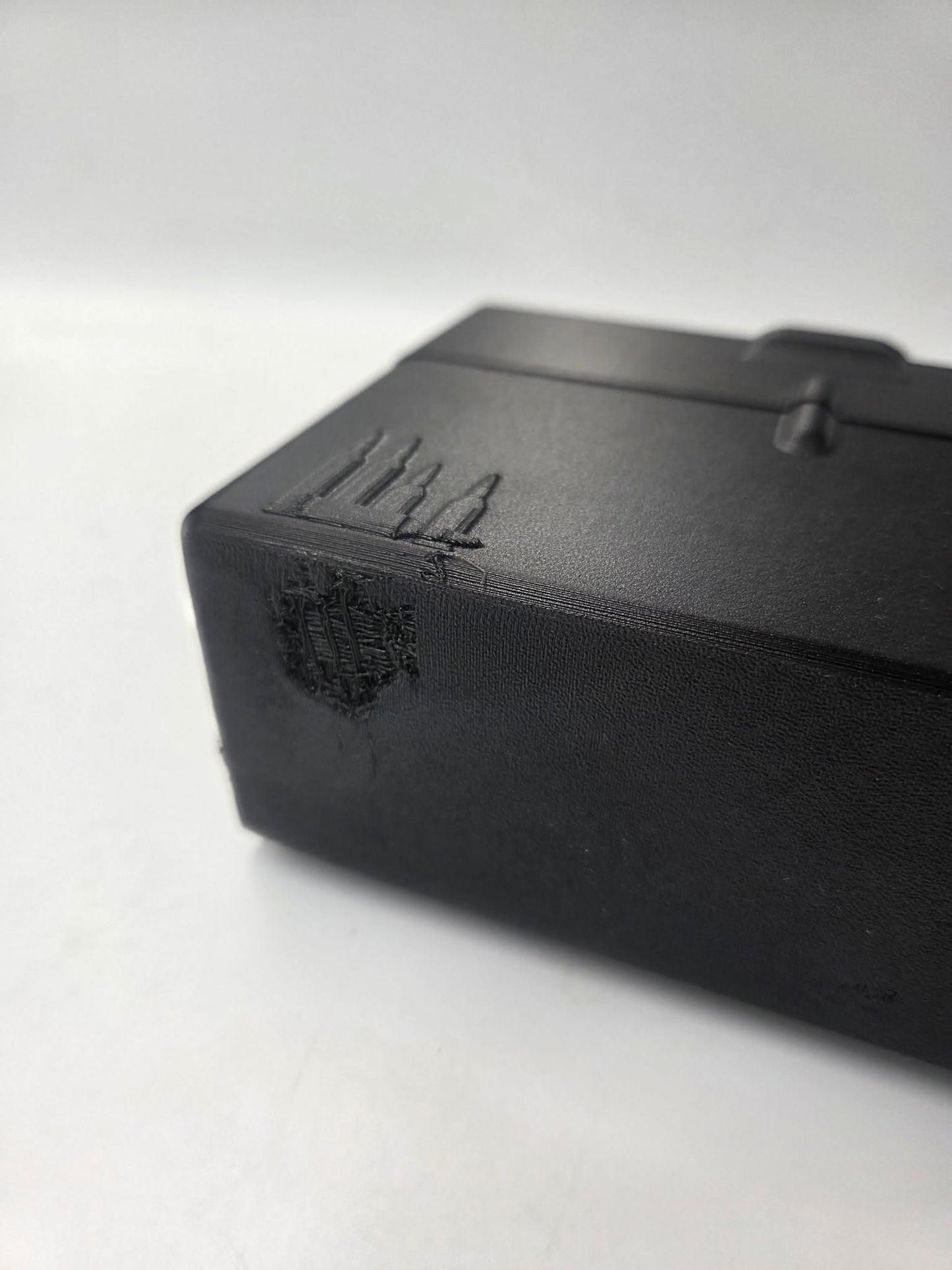 2.sort Holder til 30 stk patroner - lukket model