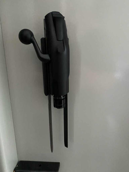 Holder til bundstykke samt blaser bundstykke