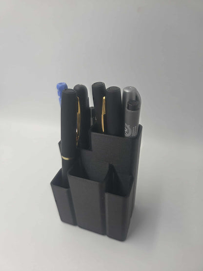 Magnetisk holder til kuglepenne og småting