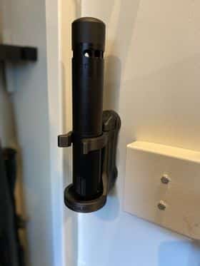 Universal holder til lyddæmper